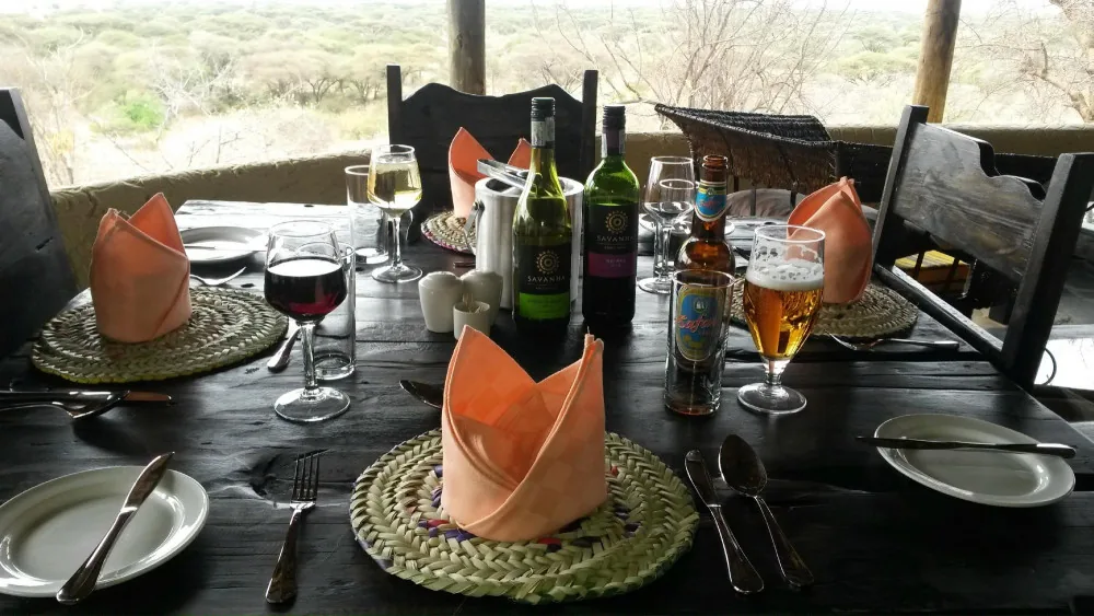 Sangaiwe Tented Lodge accommodation photo 3