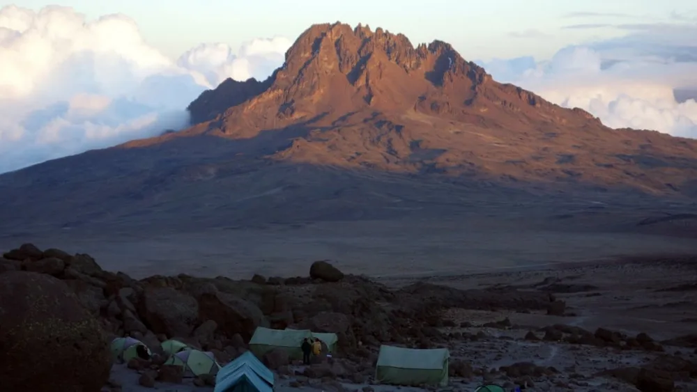 Kibo Hut accommodation photo 1
